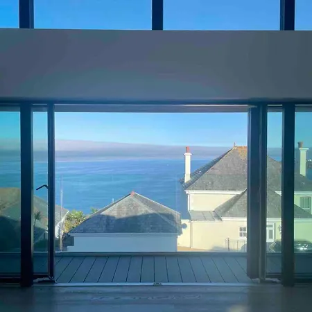 With Incredible Sea Views Holiday home Mevagissey