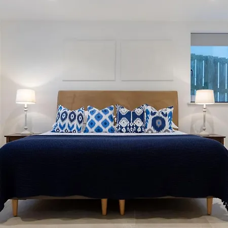 With Incredible Sea Views *